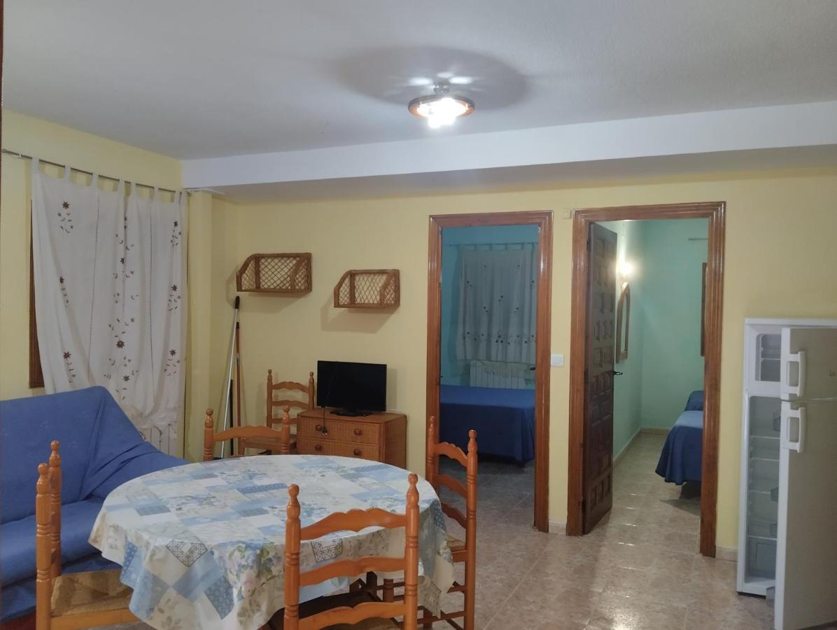 Apartamentos Condado De Miranda Miranda del Castanar Exterior photo